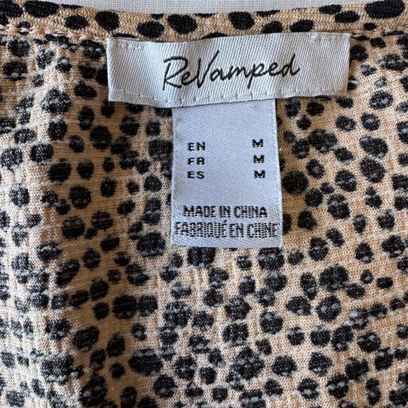 Revamped‎ Women's Leopard Print Half Sleeve Shirred Crop Top Medium V-Neck Tie - Picture 8 of 13
